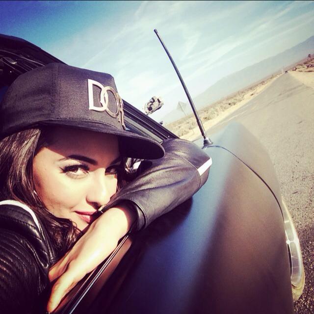 Sonakshi Sinha Sexy Pics