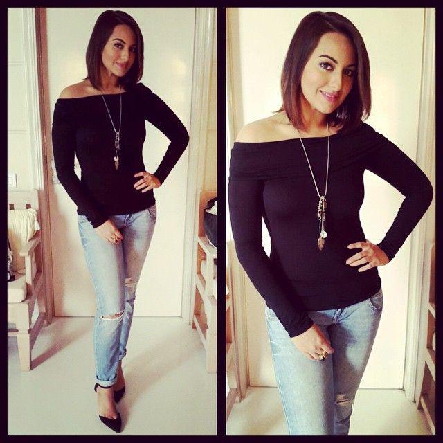 Sonakshi Sinha Sexy Pics