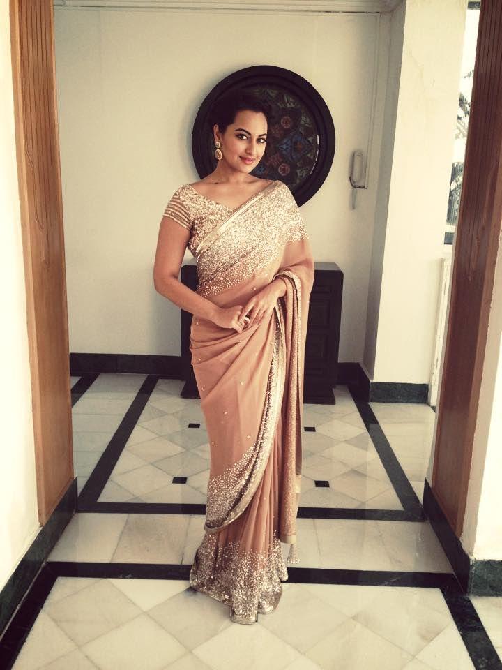 Sonakshi Sinha Sexy Pics
