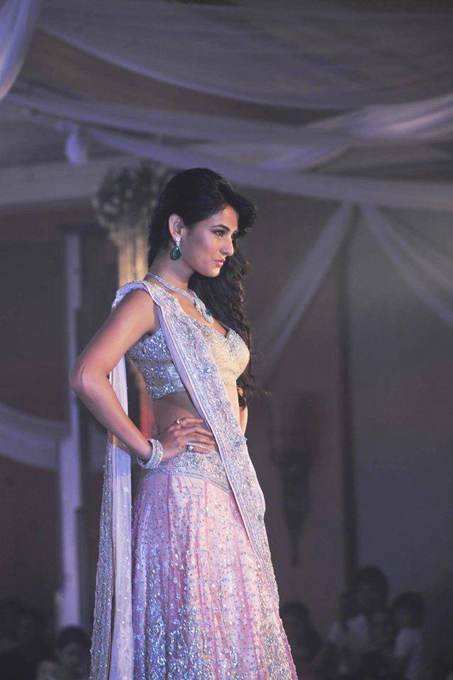 Sonal Chauhan Beautiful Photos