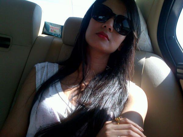Sonal Chauhan Beautiful Photos