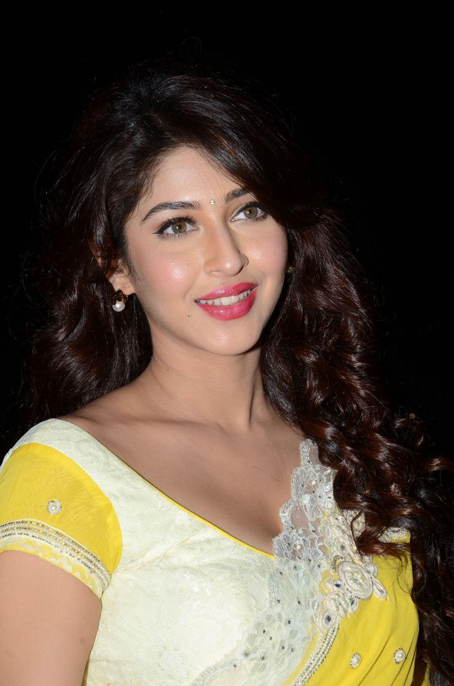 Sonarika Bhadoria New Photos