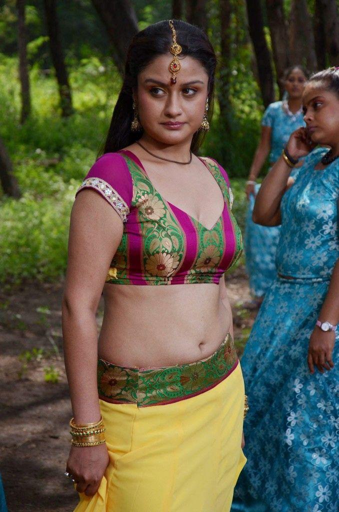 Sonia Agarwal New Stills