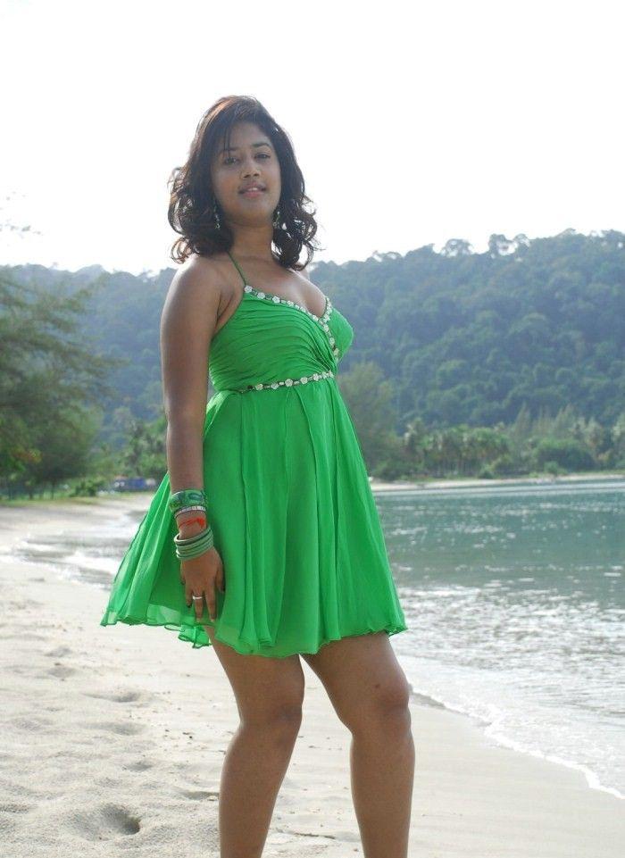 Soumya Bollapragada Hot Pics