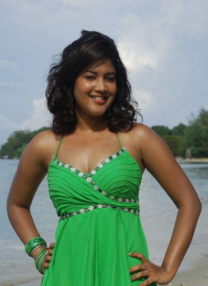 Soumya Bollapragada Hot Pics