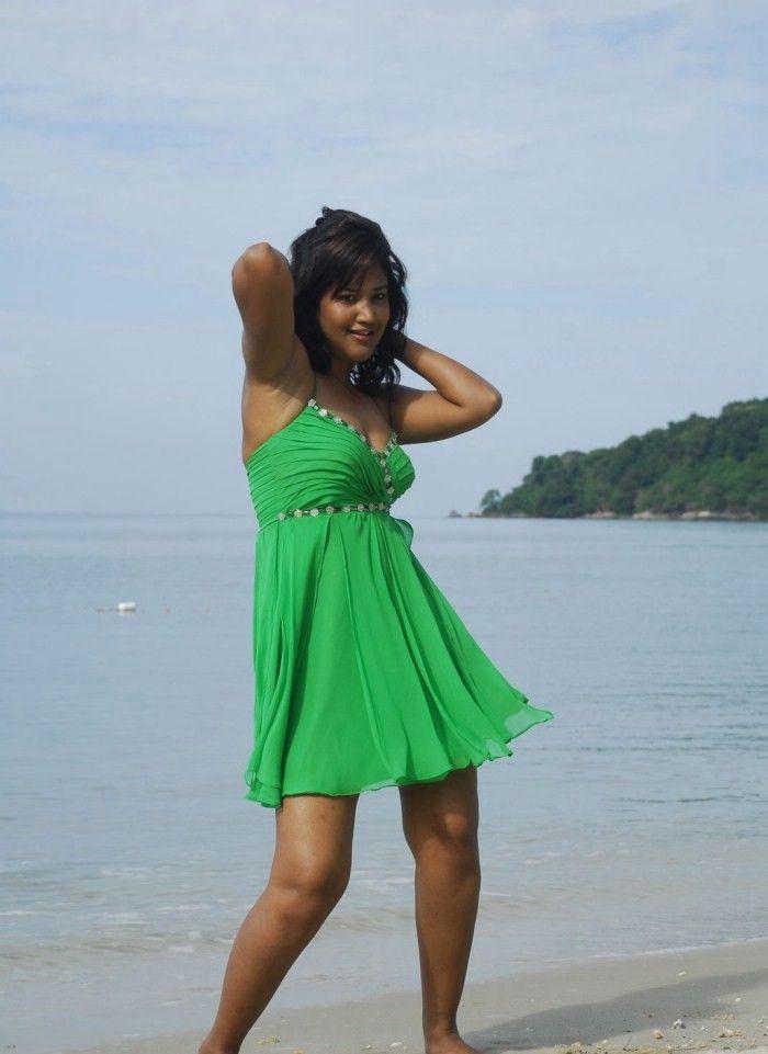 Soumya Bollapragada Hot Pics