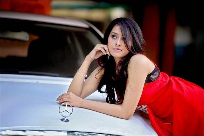 Sridivya Latest Photos