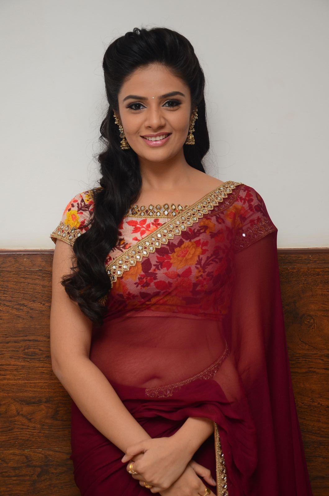 Srimukhi Pretty Saree Stills