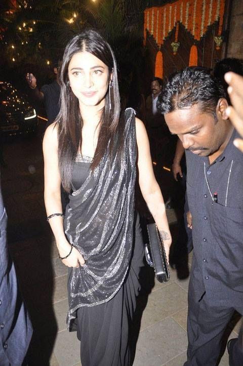 Sruthi Hasan Rare Hot Pics