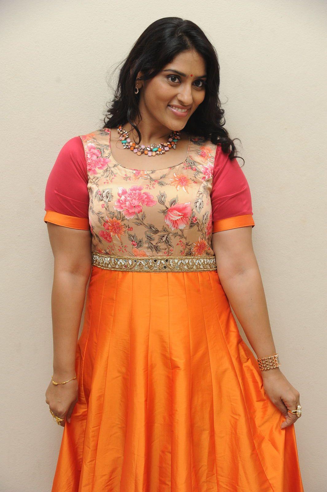 Sudha Sri Spicy Photos