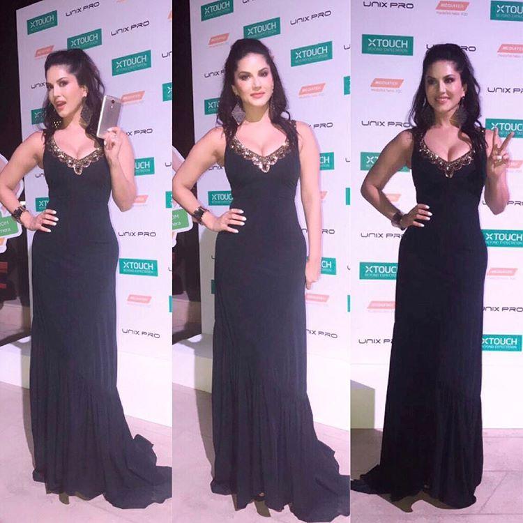 Sunny Leone Latest Telugu Movie Working Stills