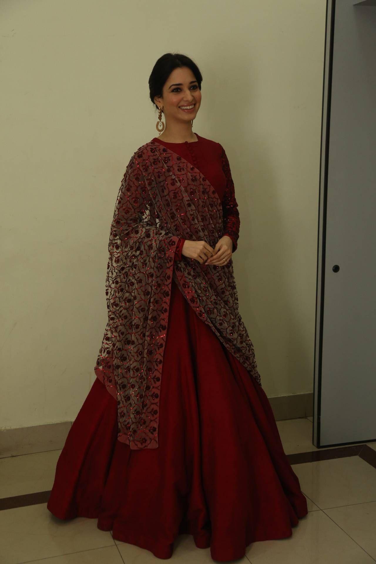 Tamannaah Bhatia Cute Stills