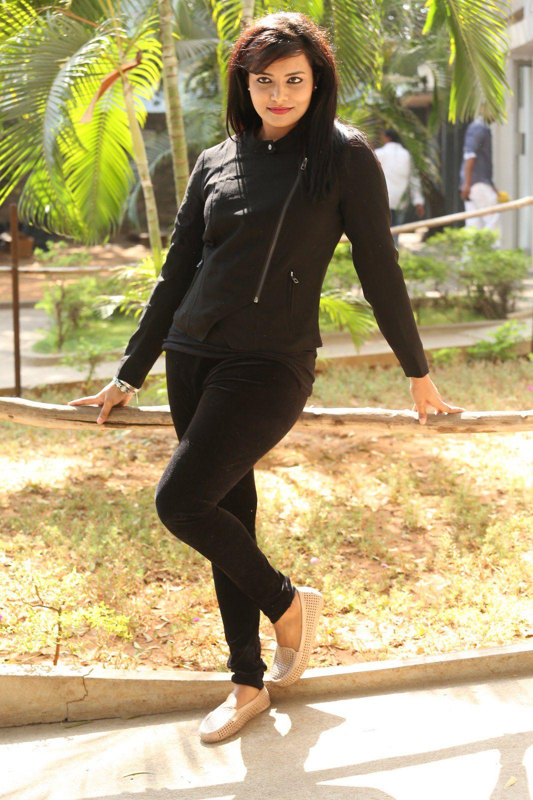 Tanuja Naidu Beatutiful Stills