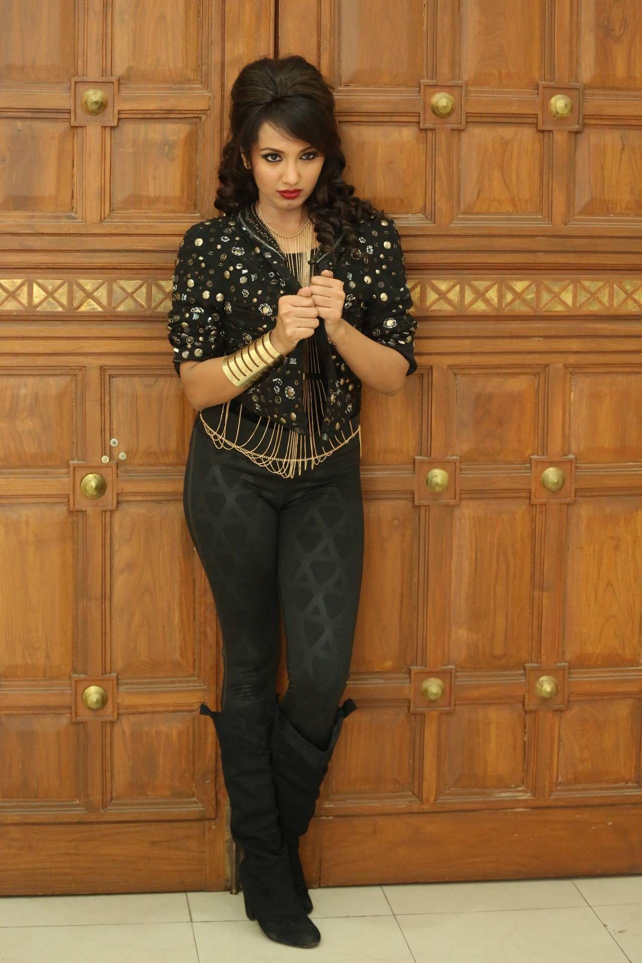 Tejaswi Sexy Pics