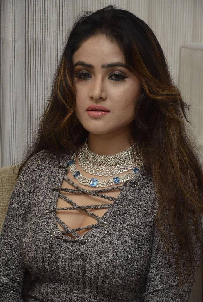 Telugu Actress Sony Charishta Latest Stills