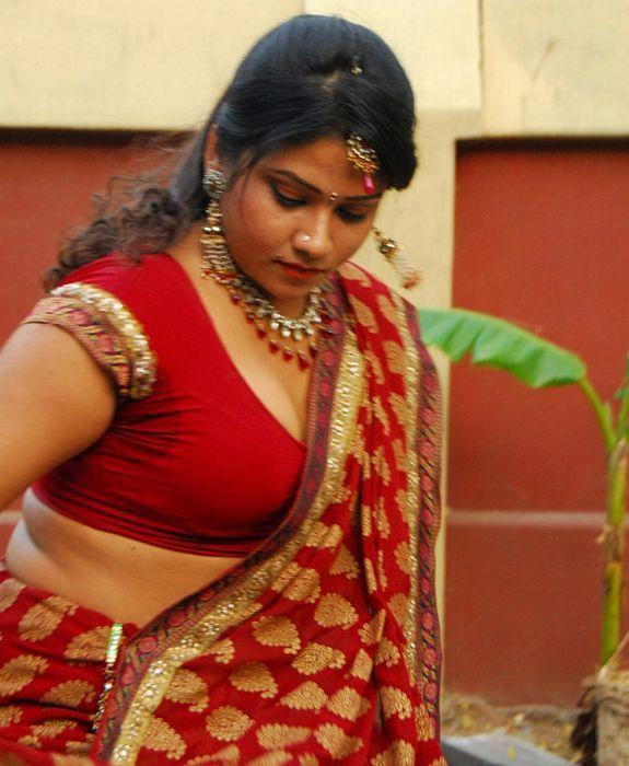 Telugu Side Actress Images