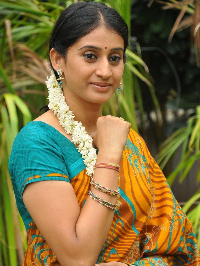 Side Actress Meena Kumari spicy Photos