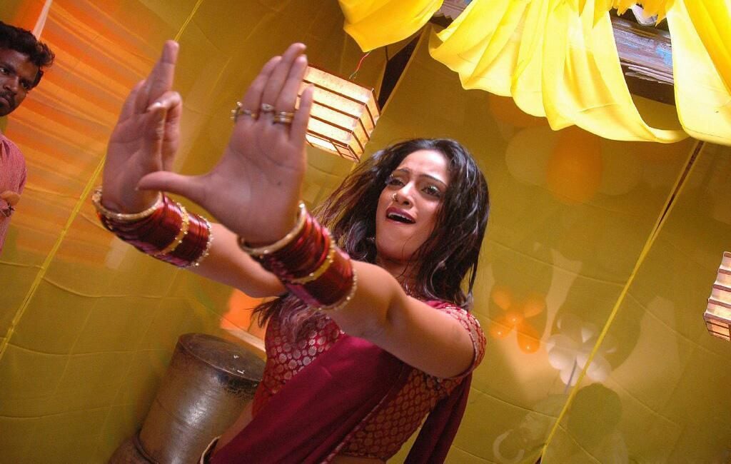 TV Anchor Udaya Bhanu Pictures