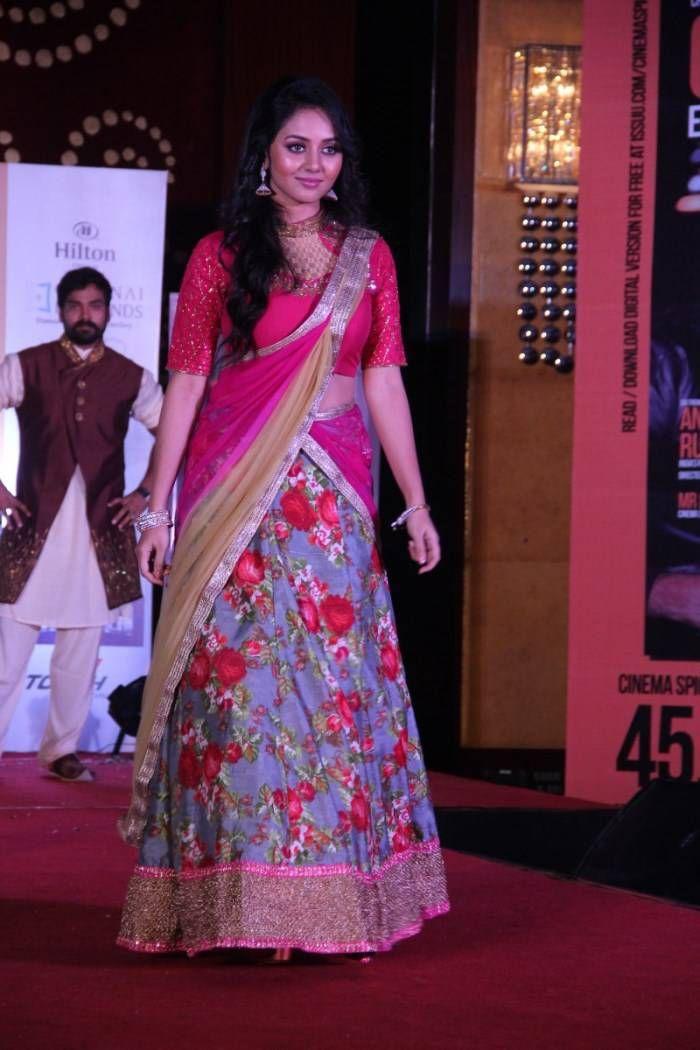 Vidya Pradeep Beautiful Half Saree Pics