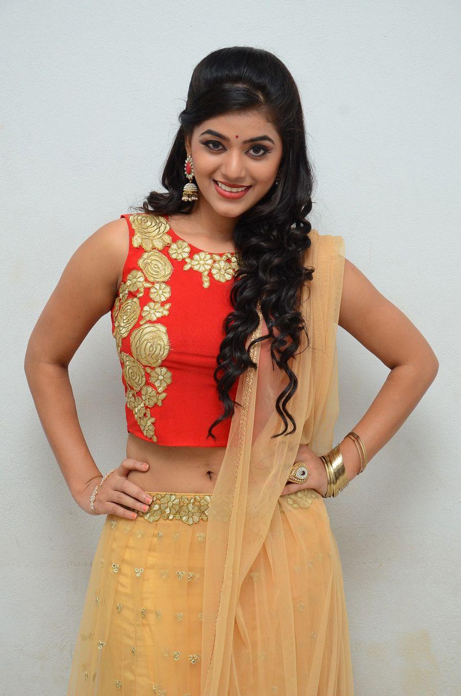 Yami Bhaskar Latest Pics