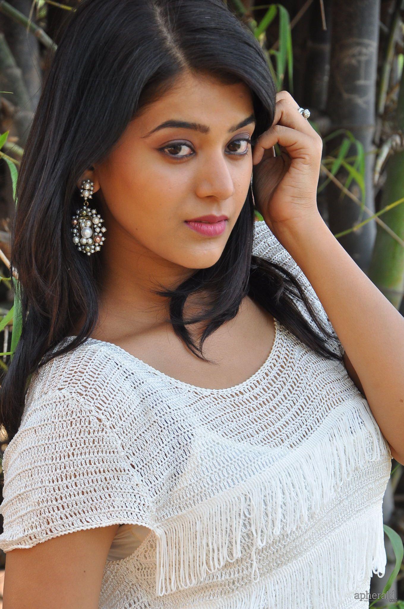 yamini bhaskar Beautiful Images