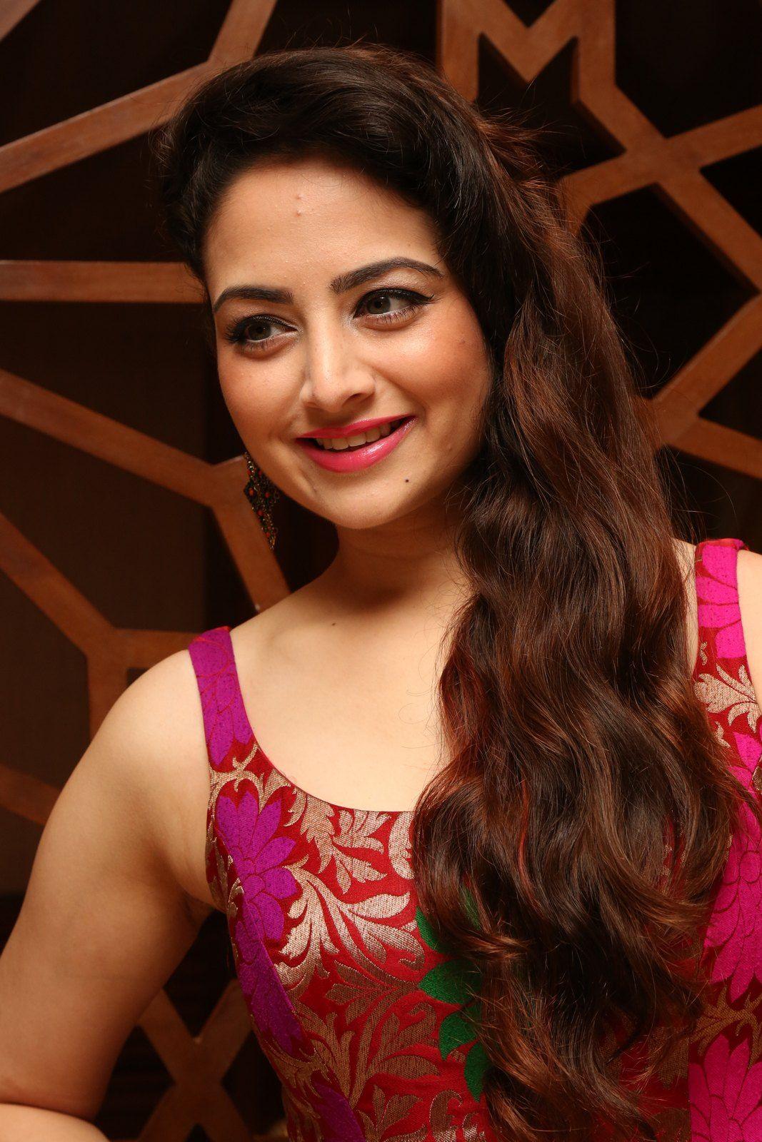 Zoya Afroz Latest Stills