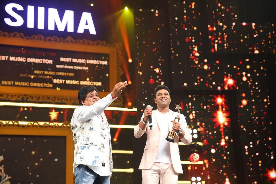 #SIIMA - All the Glam and Glitz 2017 Photos!