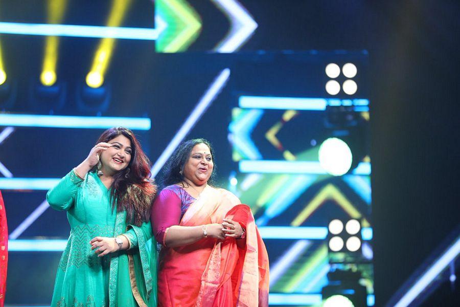 #SIIMA - All the Glam and Glitz 2017 Photos!