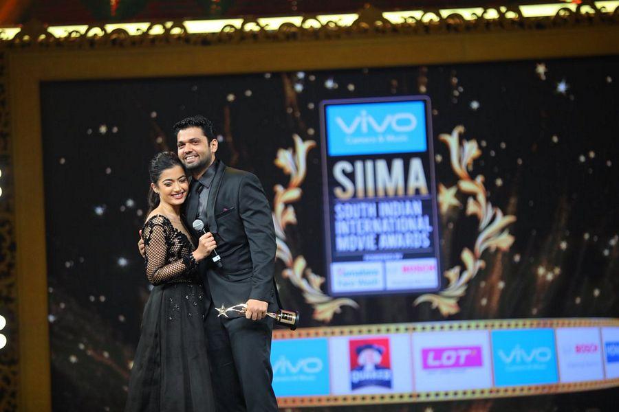 #SIIMA - All the Glam and Glitz 2017 Photos!