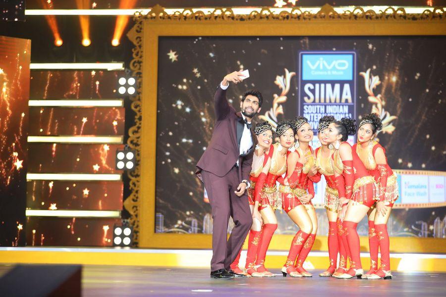#SIIMA - All the Glam and Glitz 2017 Photos!