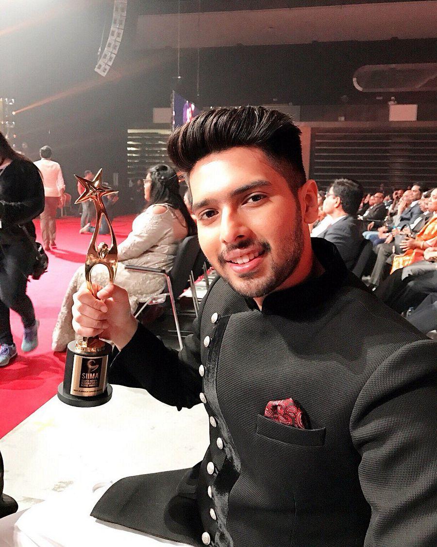 #SIIMA - All the Glam and Glitz 2017 Photos!