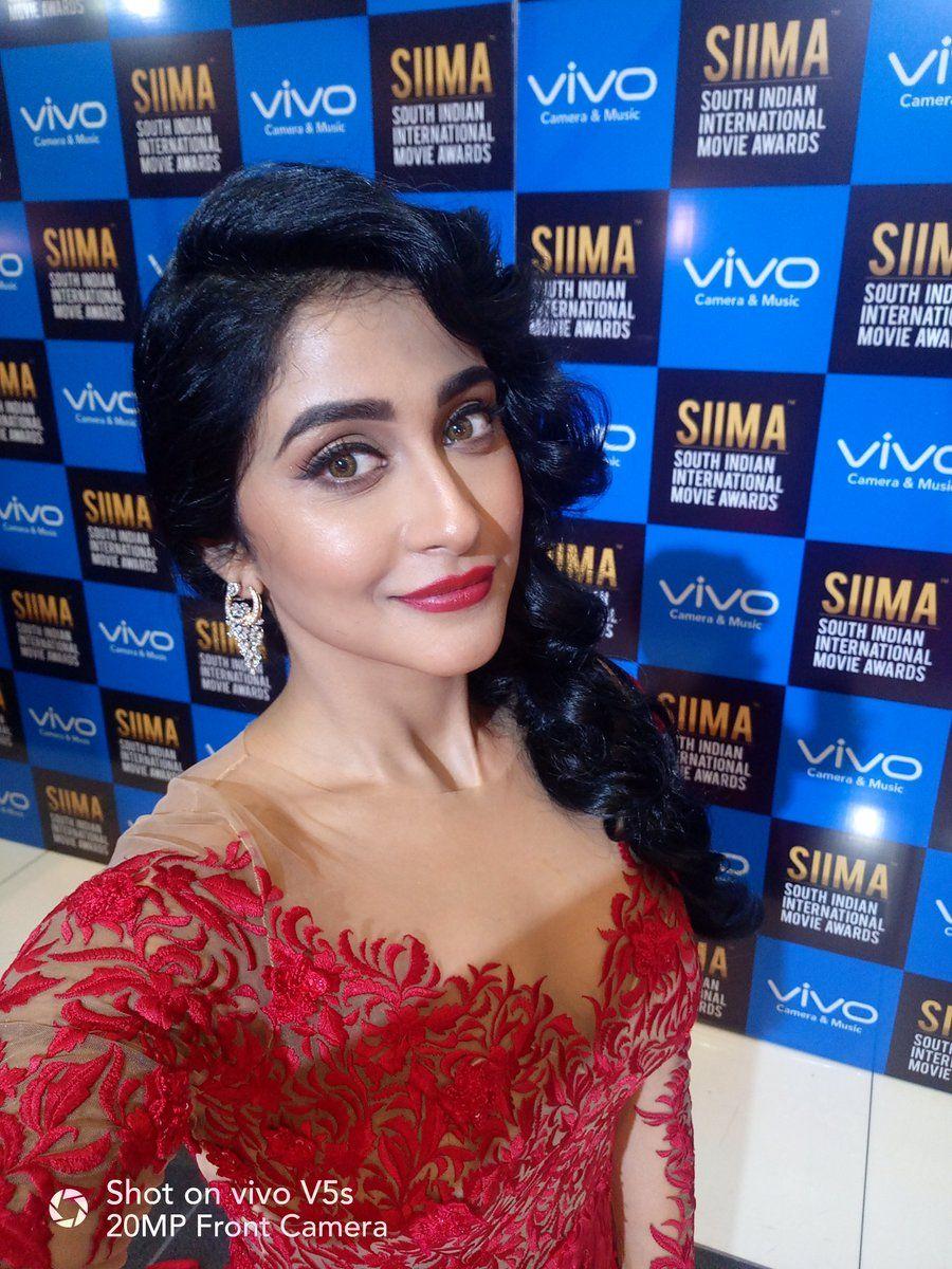 #SIIMA - All the Glam and Glitz 2017 Photos!