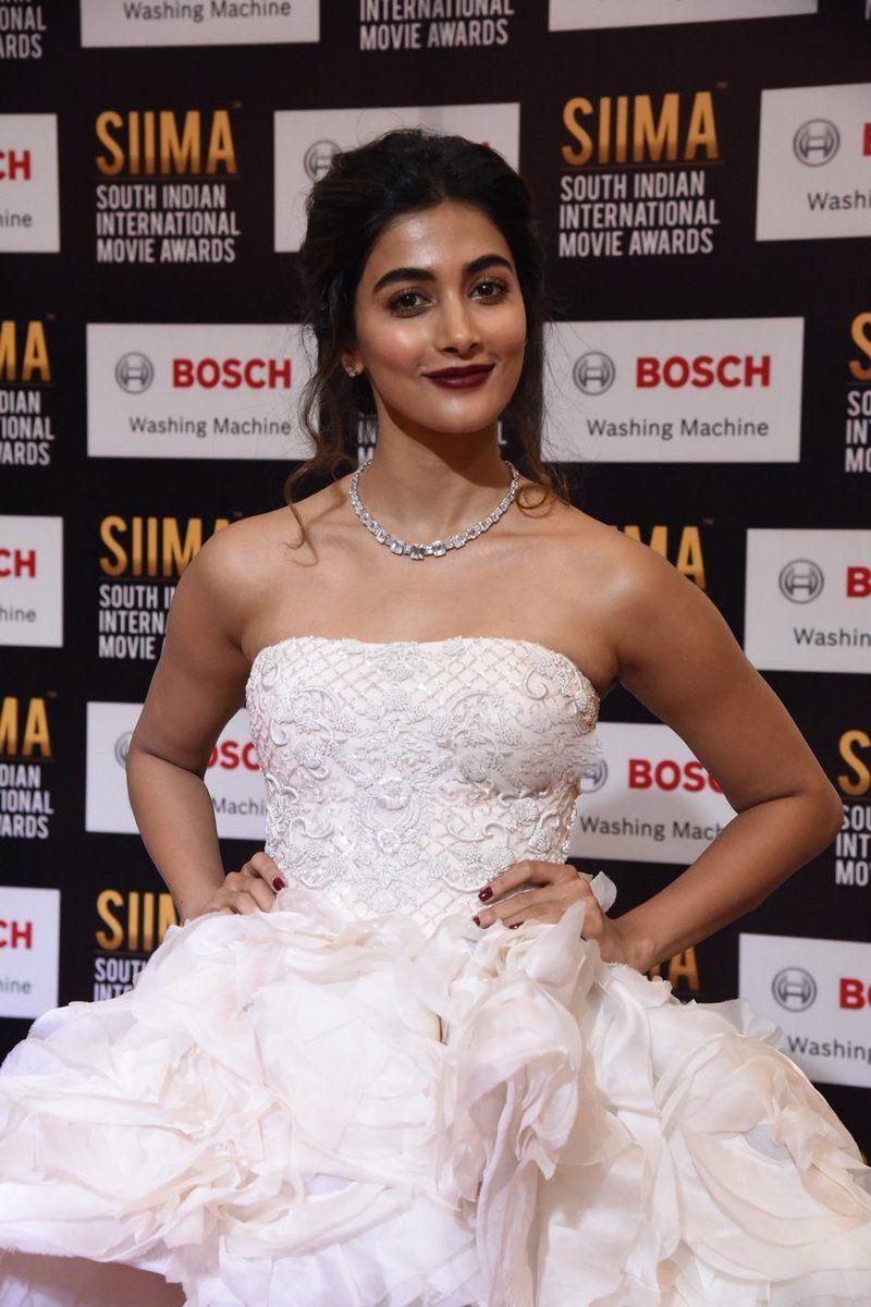 #SIIMA - All the Glam and Glitz 2017 Photos!