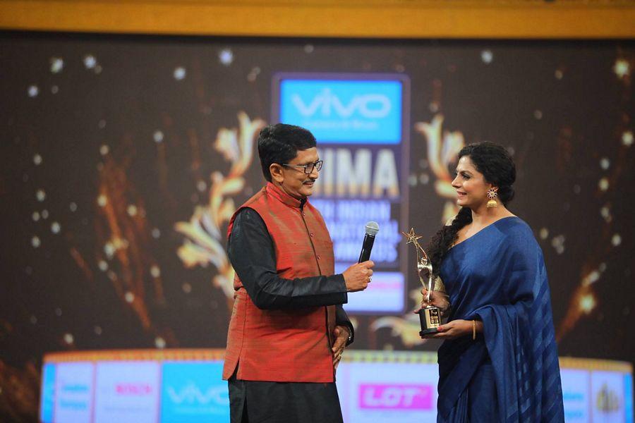 #SIIMA Awards - All the Glam and Glitz 2017 Day 2 Photos