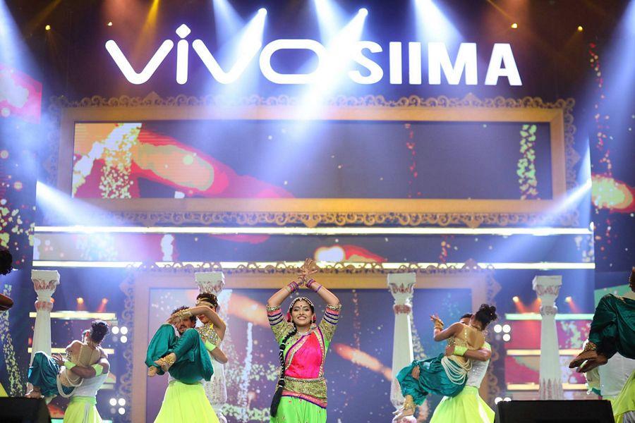 #SIIMA Awards - All the Glam and Glitz 2017 Day 2 Photos