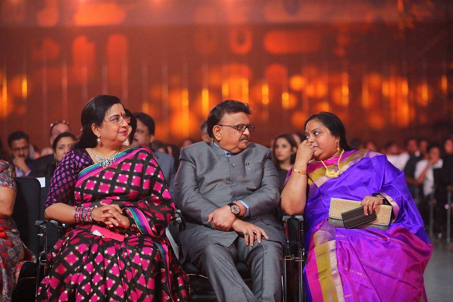 #SIIMA Awards - All the Glam and Glitz 2017 Day 2 Photos