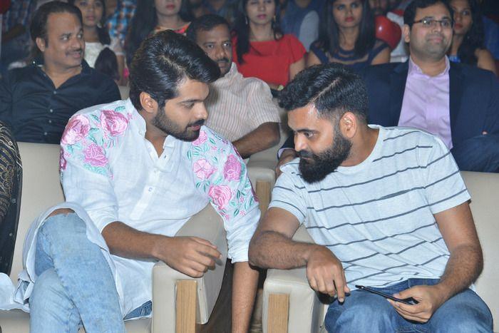 24 Kisses Audio Function Photos
