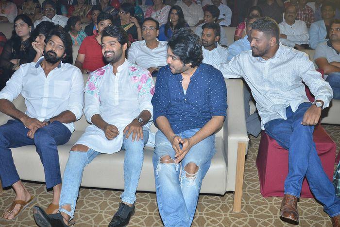 24 Kisses Audio Function Photos