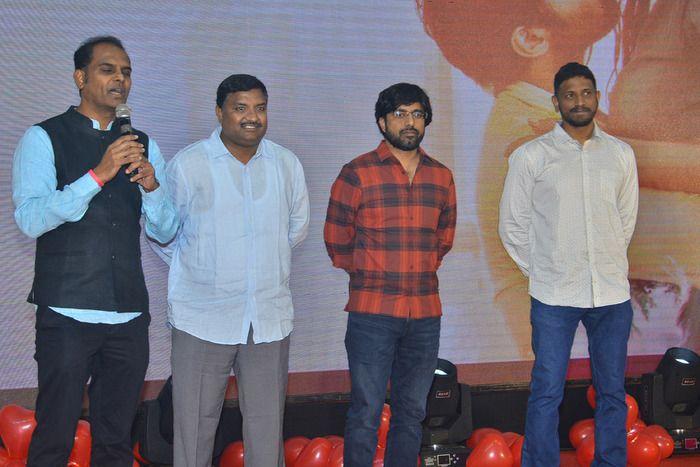 24 Kisses Audio Function Photos