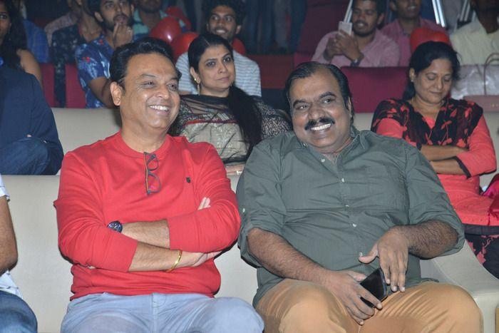 24 Kisses Audio Function Photos