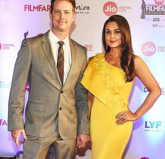 62nd Jio Filmfare Awards Best Shots Photos