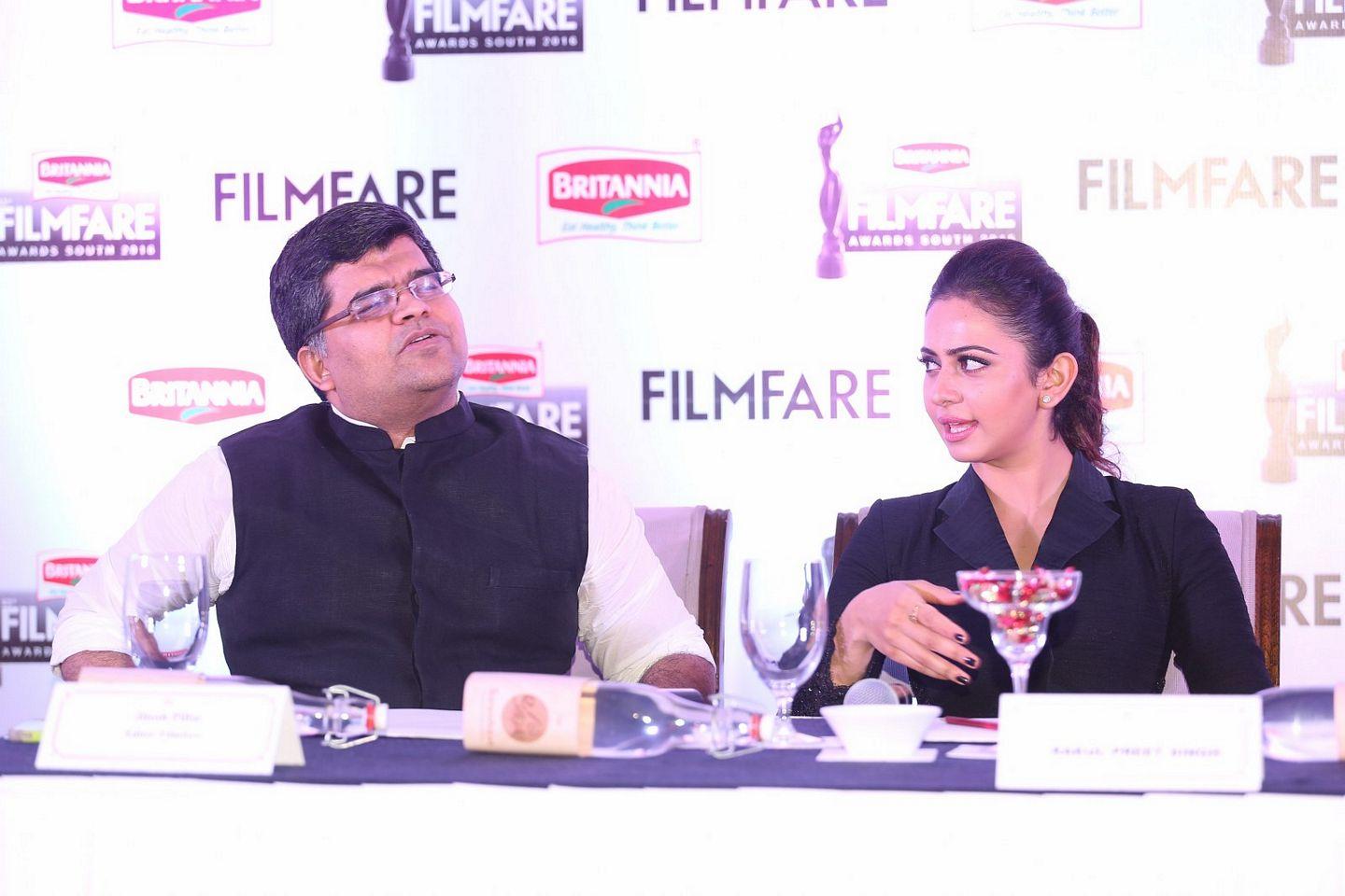  63rd Britannia Filmfare Awards 2016 Press Meet Pics