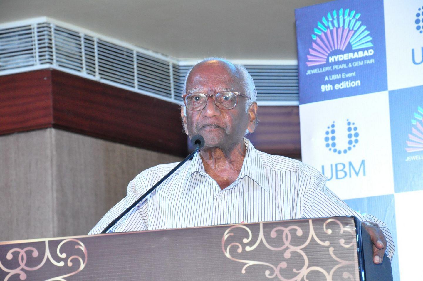 9th UBM Jewellery Pearl and Gem Fair Photos