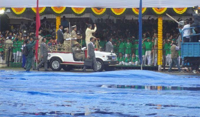 AP CM Chandrababu Participates in 72nd Independence Day Celebrations