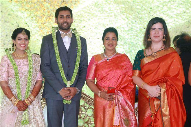 Aadhav Weds Vinodhnie Reception Photos