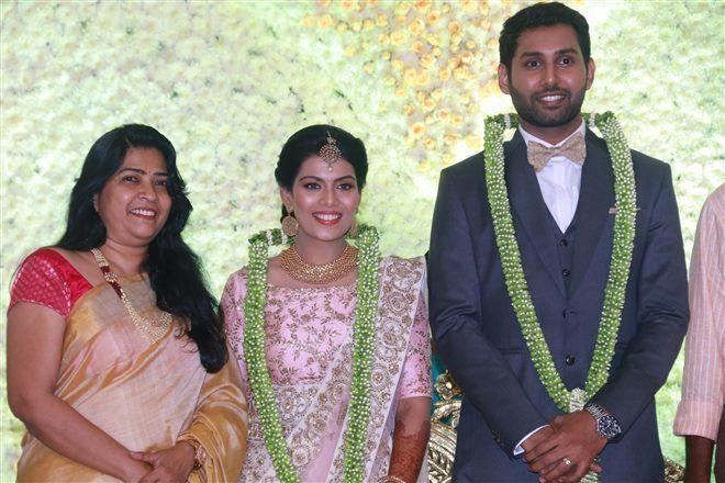 Aadhav Weds Vinodhnie Reception Photos