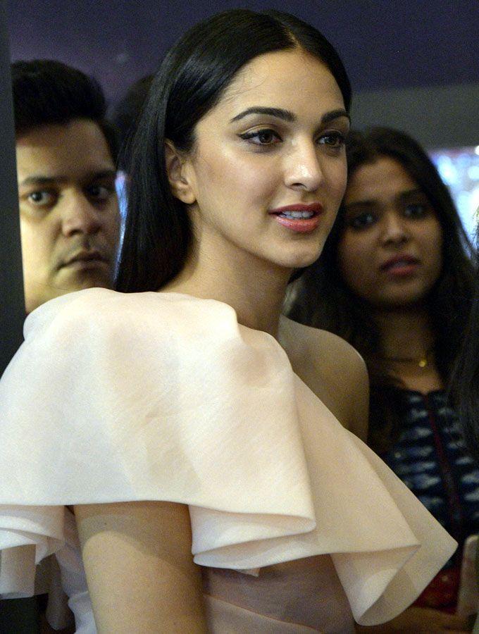 Actress Kiara Advani Stills From The Statement Wedding Jewellery Exhibit Launch