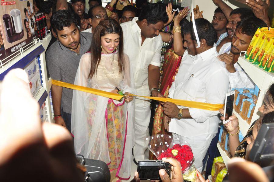 Actress Pranitha for Hyper Super market opening in Ravulapalem