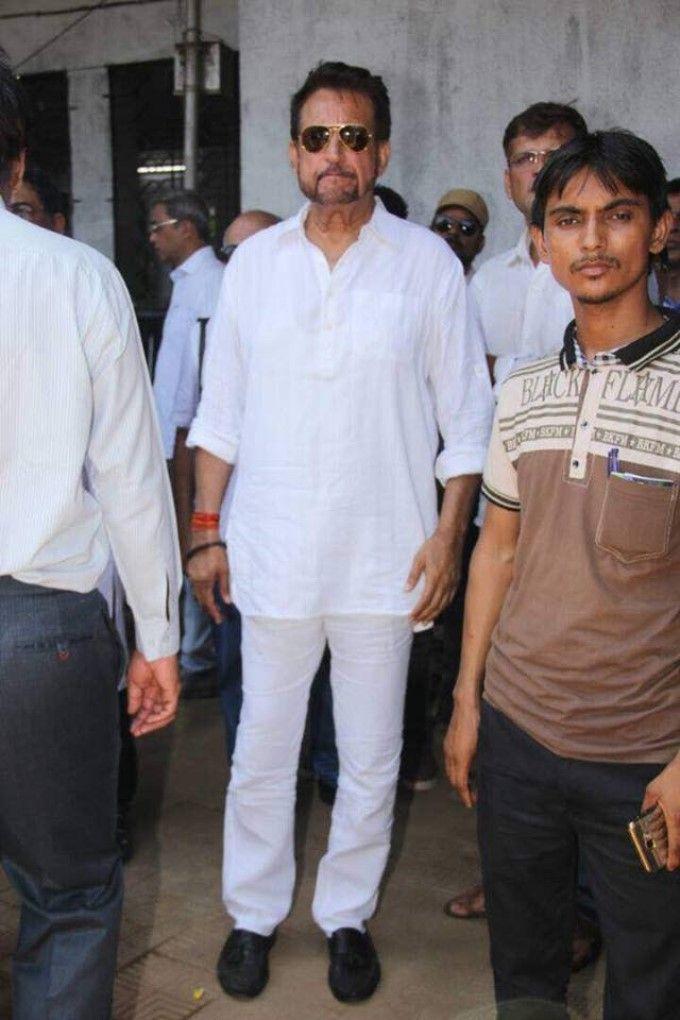 Actress Reema Lagoo Funeral Photos