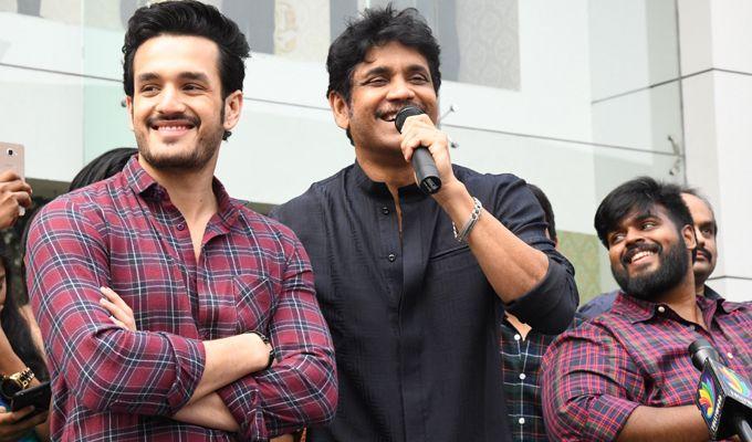 Akhil Akkineni & Nagarjuna At Vizag South India Shopping Mall